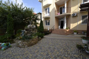 Vek Guest House